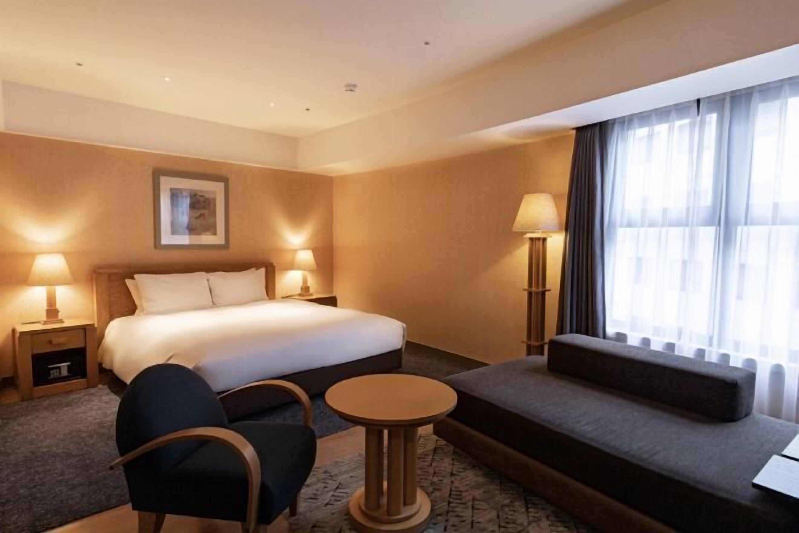 In-room safe, blackout drapes, free WiFi, bed sheets