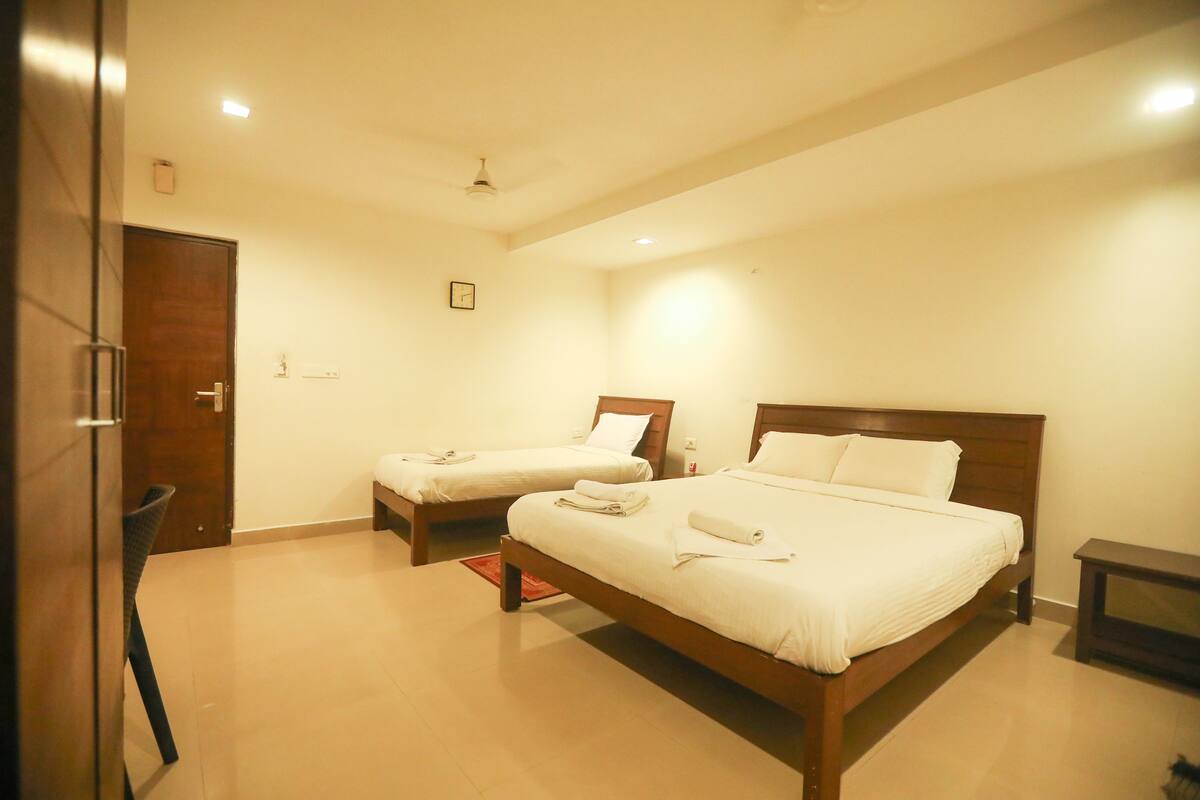 Deluxe Triple Room