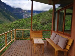 Habitación panorámica, 1 cama de matrimonio grande | Balcón