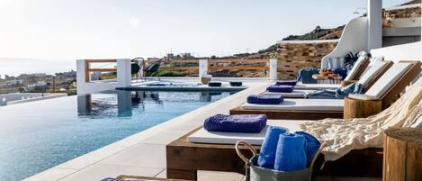 Grand Villa