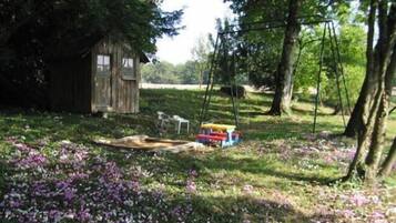 Children's play area - outdoor