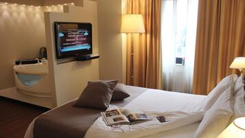 Suite, Whirlpool (De La Ville)