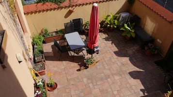 Doppelzimmer, Blick auf den Innenhof | Ausblick vom Zimmer