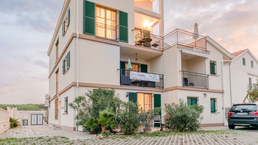 Apartments Villa Kameja