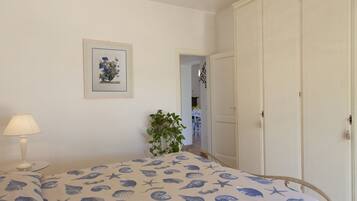 Vila | 1 quarto, Wi-Fi de cortesia, roupa de cama
