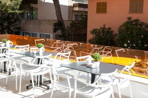 Bar (on property) - Mix Smart (Llucmajor)