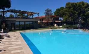Outdoor pool, an infinity pool - Villa Erste (Capoliveri)