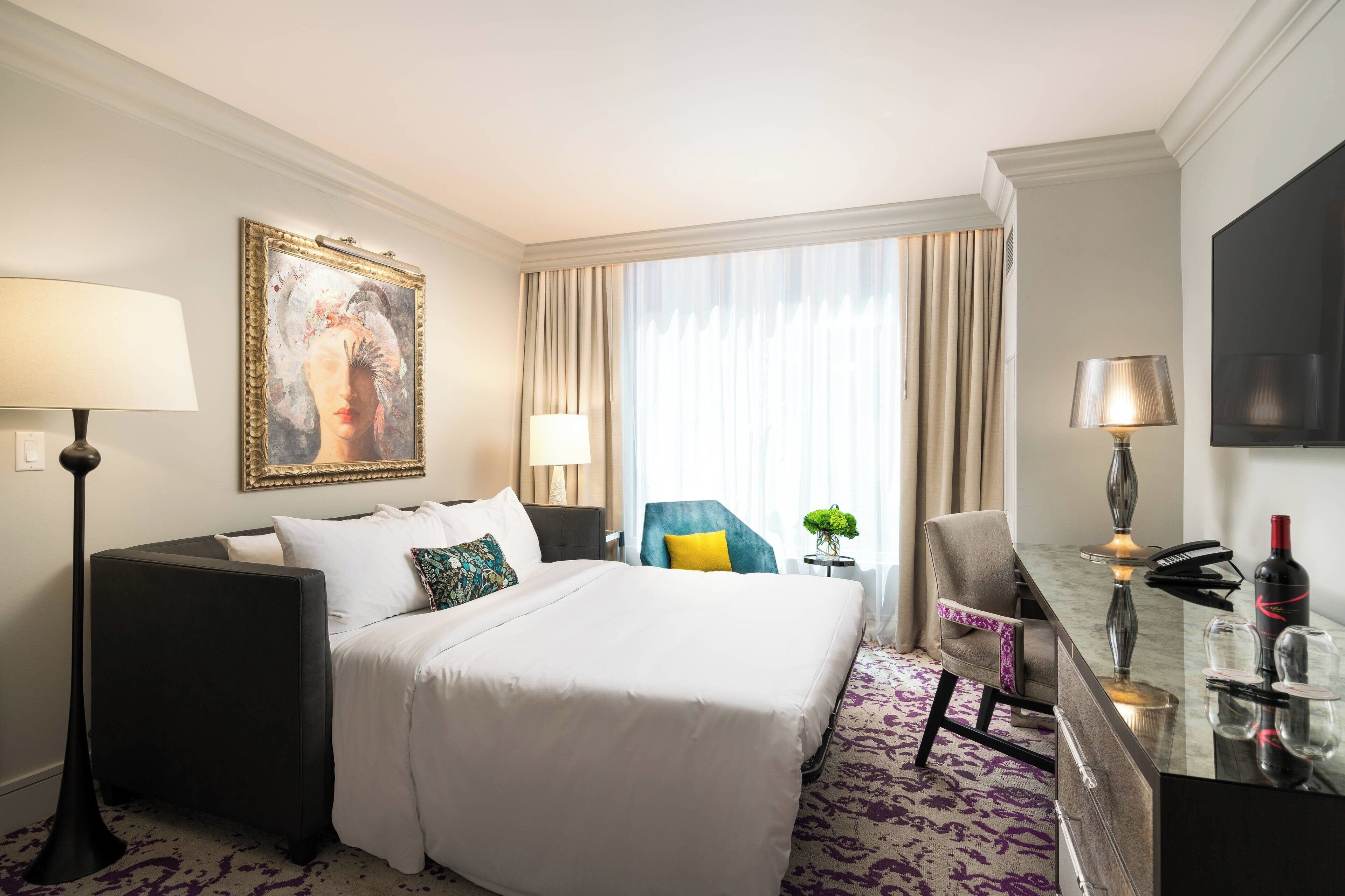 suite, 1 bedroom, non smoking | 2 bedrooms, minibar, desk, laptop workspace