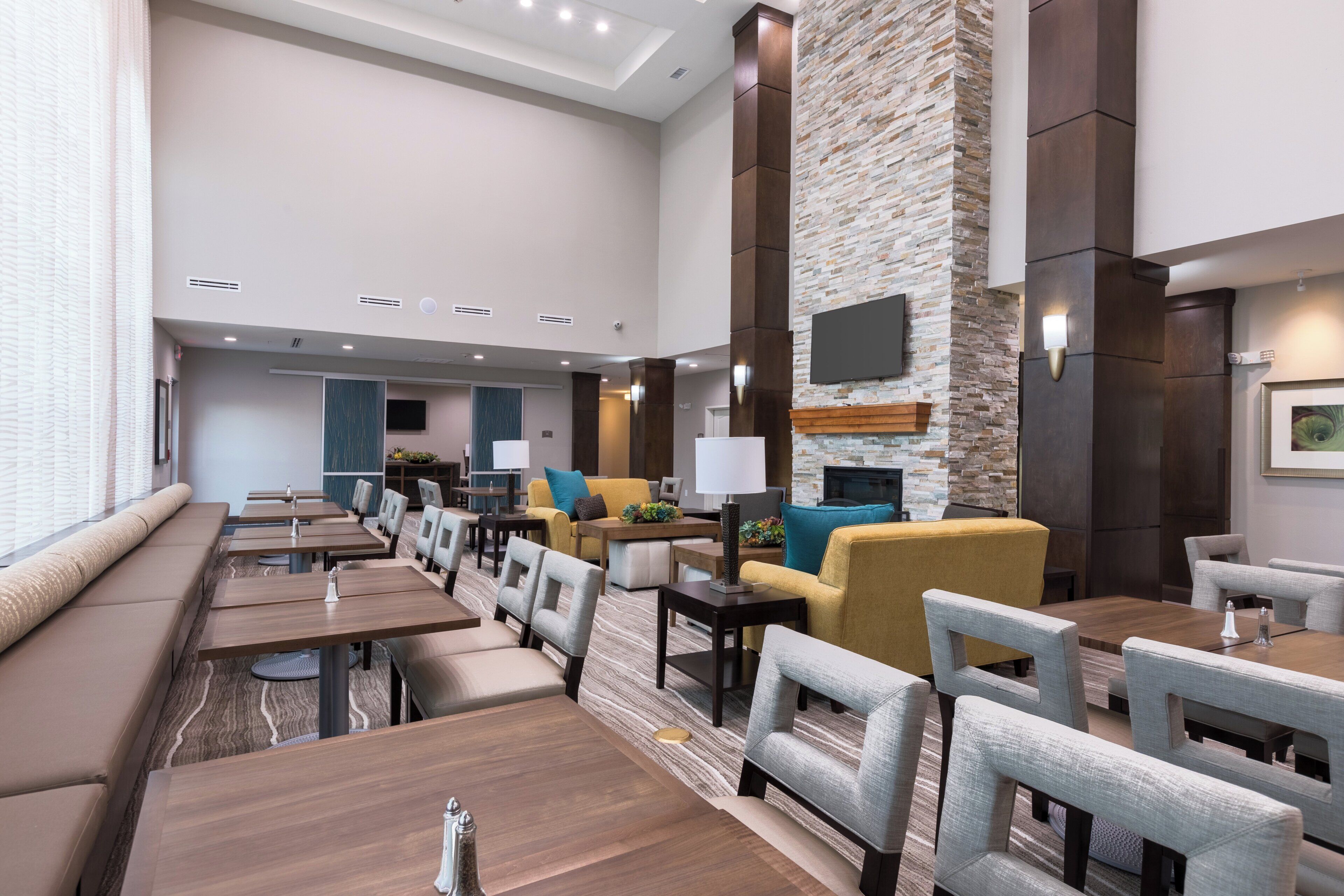 Free daily self-serve breakfast