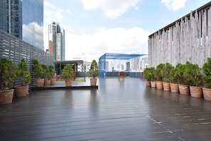 Rooftop terrace - Ascella Sukhumvit 38 (Bangkok)