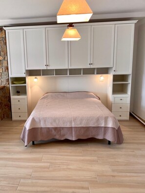 Monolocale Deluxe, 1 camera da letto, angolo cottura, vista mare (Villetta Zuccale 4) | Wi-Fi gratuito