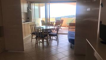 Apartemen, 1 kamar tidur (VerdeBlu 726) | Area keluarga