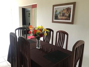 Basic Apartment (202) | In-room dining - Apart hotel Beira Mar (Maragogi)