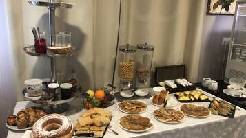 Daily buffet breakfast (EUR 12 per person)