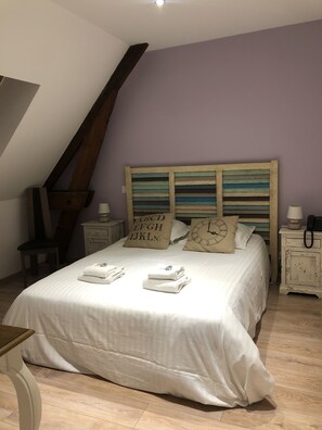 Double Room | Individually decorated, individually furnished, soundproofing