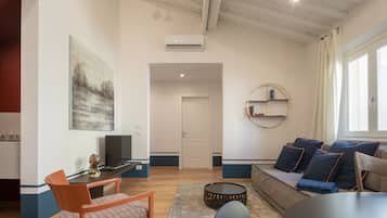 Romantic Apartment, 2 Bedrooms | Living area | Flat-screen TV