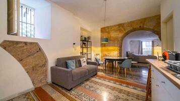 Apartamento, cozinha (Arco) | Área de estar