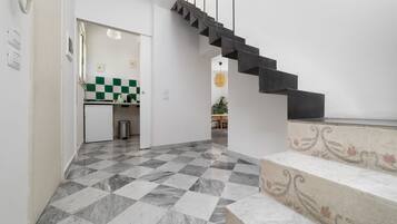 Deliciosa Single Room | บริเวณนั่งเล่น