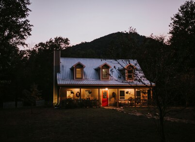 Chief of Ladiga Creekside Cottage