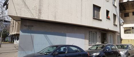 واجهة المنشأة