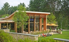 House | Exterior - Family Friendly Overlook at Topnotch (Stowe)
