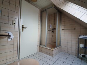 Bathroom - Hotel Schatthaus (Krummhoern)