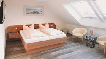 Doppelzimmer (TYP C) | 1 Schlafzimmer, individuell dekoriert, individuell eingerichtet