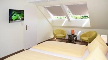 Double Room | Individually decorated, individually furnished, free WiFi, bed sheets