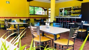 Breakfast, lunch and dinner served  - Hotel Villas Del Sol (Jalpan de Serra)