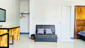 Desk, free WiFi, bed sheets