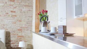 Studio, Gartenblick | Eigene Kochnische | Wasserkocher