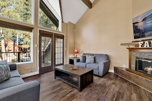 Fireplace - Fawnskin Chalet#1826 (Fawnskin)