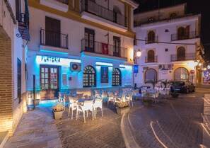 Front of property – evening/night