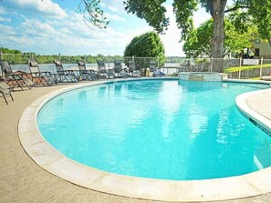 Pool - Azure 2- Lakefront w/ Shared Pool & Dog Friendly (Kingsland)
