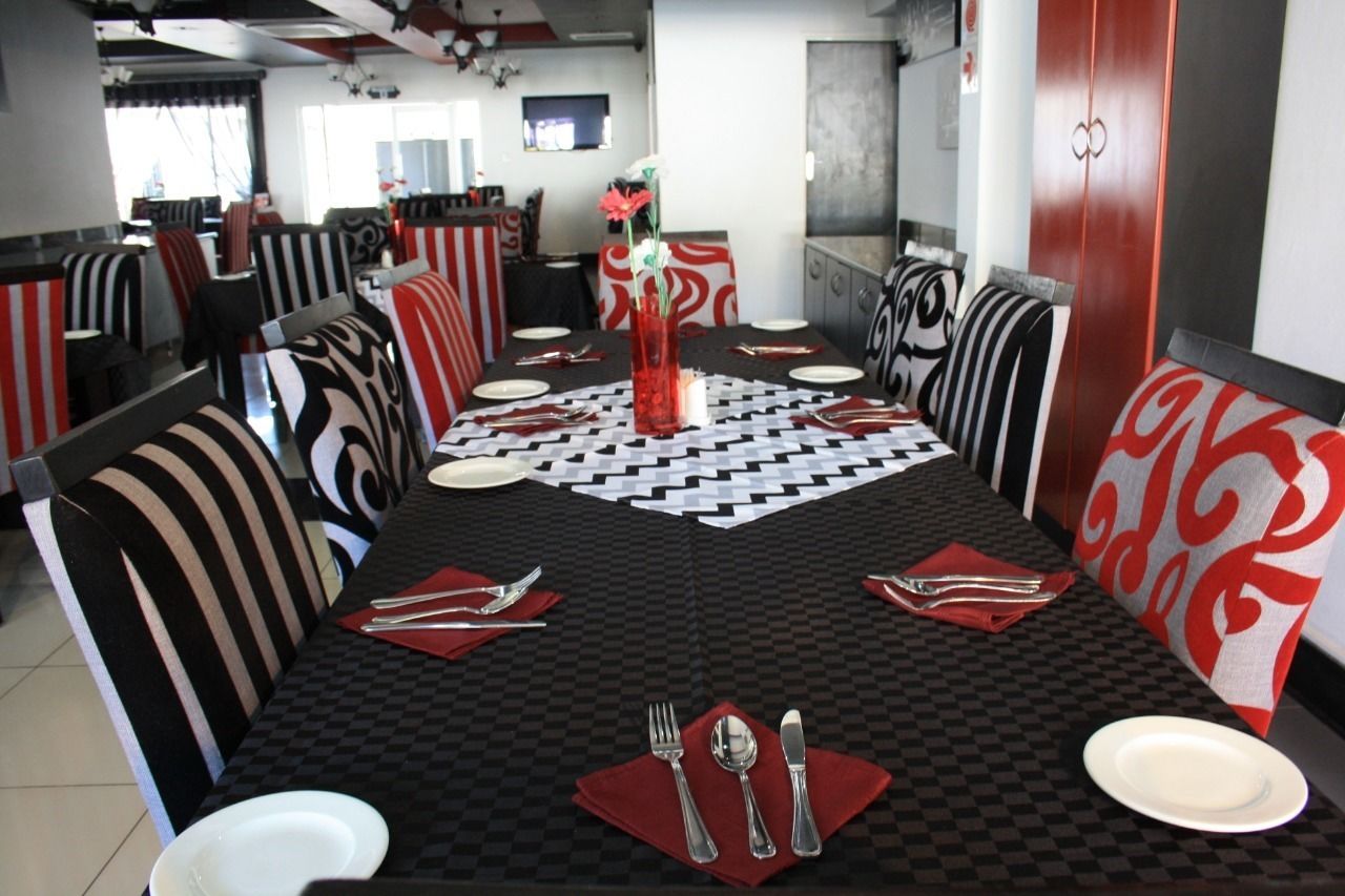 Breakfast, lunch, dinner served; local and international cuisine 