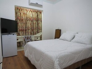 Suite, River View (Paisagem) | Minibar, free WiFi, bed sheets