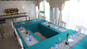 Daily continental breakfast for a fee - Roba Monakedi Guest Lodge (Mahikeng)