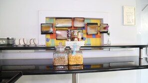 Daily continental breakfast for a fee - Roba Monakedi Guest Lodge (Mahikeng)