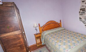 2 bedrooms - El Llao, cozy cottage for 2/4 people with fireplace.  (Lazado)