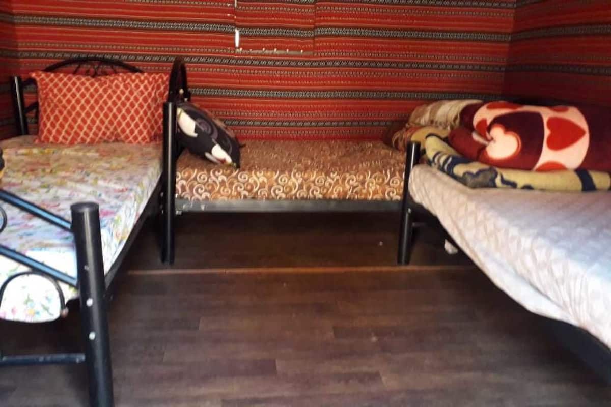 Premium bedding, WiFi