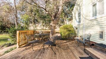 House (22 Sewanee Ave) | Balcony