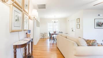 House (22 Sewanee Ave) | Exterior