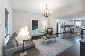 Flat-screen TV, toys - 34 Allen St (Greenville)