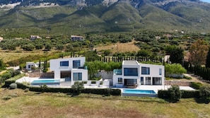 Superior Villa (Oikos Twin) | Sábanas de algodón egipcio y ropa de cama de alta calidad