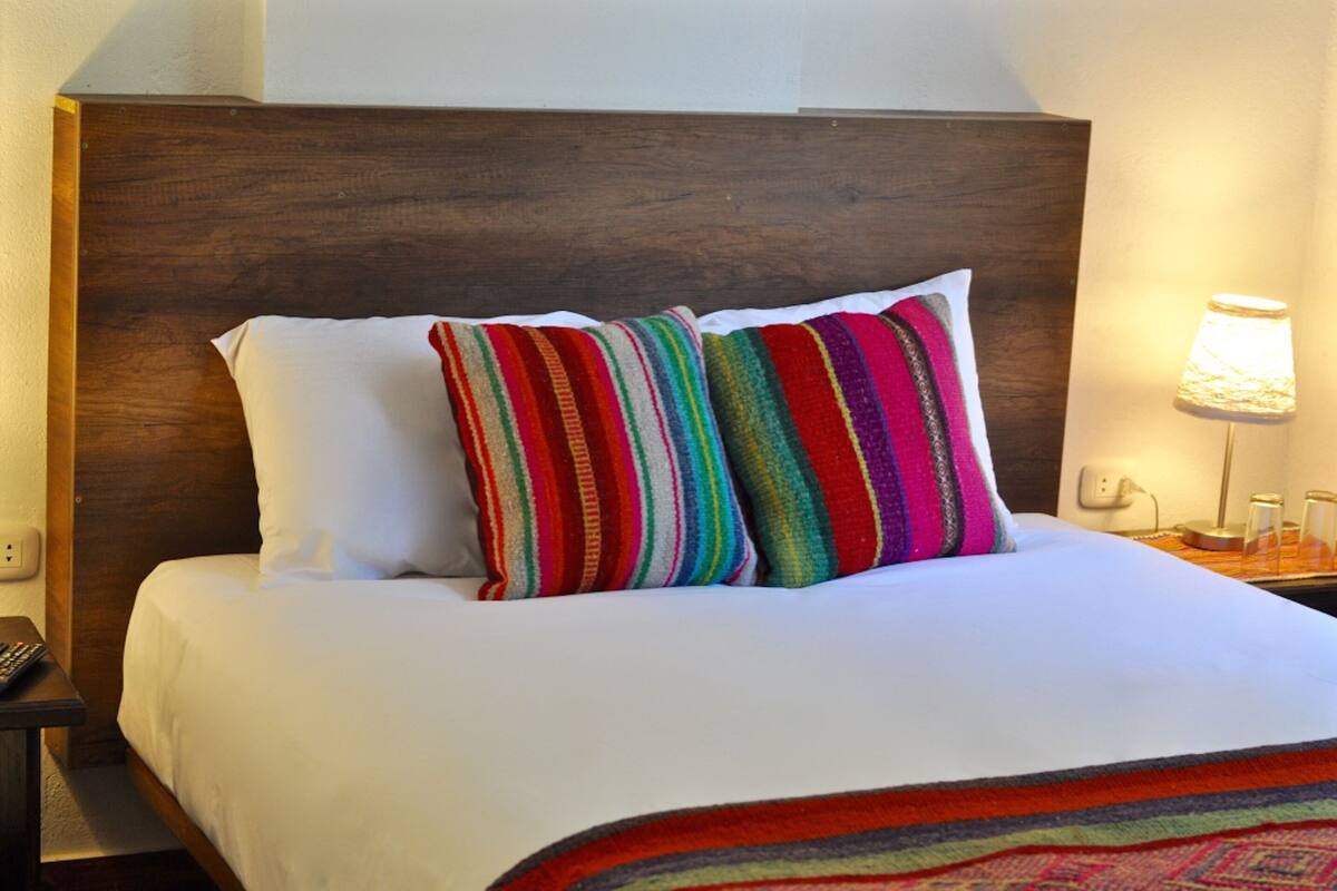 Ropa de cama hipoalergénica, wifi gratis y ropa de cama