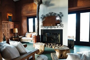 Lobby sitting area - Sacred Sands (Joshua Tree)