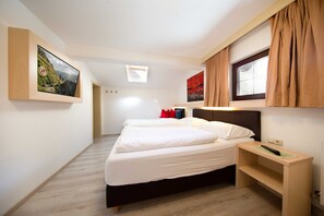 1 chambre, coffres-forts dans les chambres, Wi-Fi, draps fournis