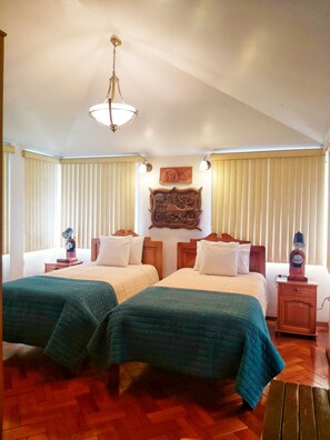 Deluxe Double Room | Premium bedding, down comforters, WiFi (free), individually decorated - Mirador de Bellavista Riobamba (Riobamba)