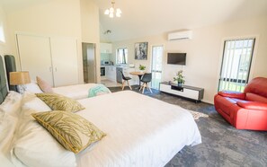 Literie de qualité supérieure, bureau, chambres insonorisées