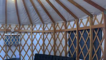 Yurt (16 ft.) | Blackout drapes, free WiFi
